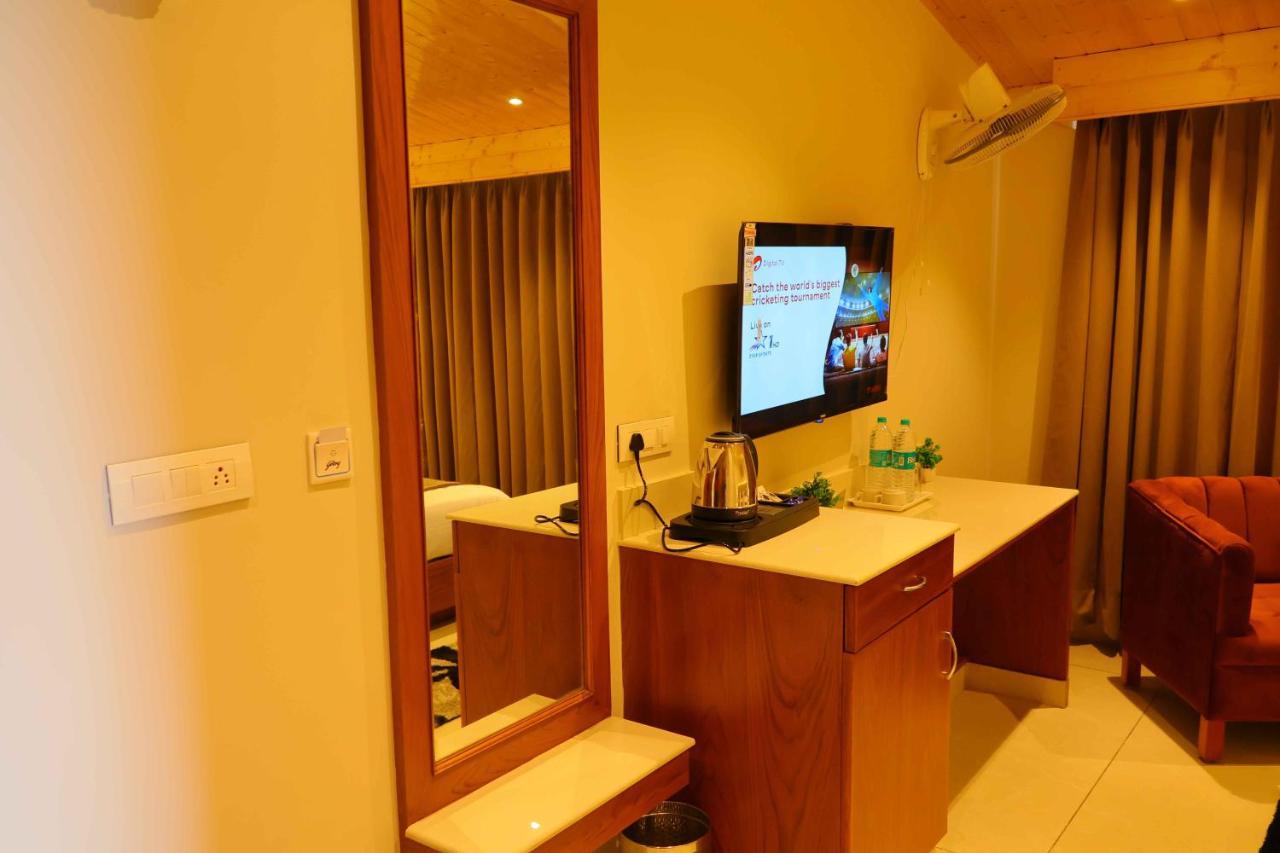 Sa-Ba Manali Inn, Mall Road Bagian luar foto